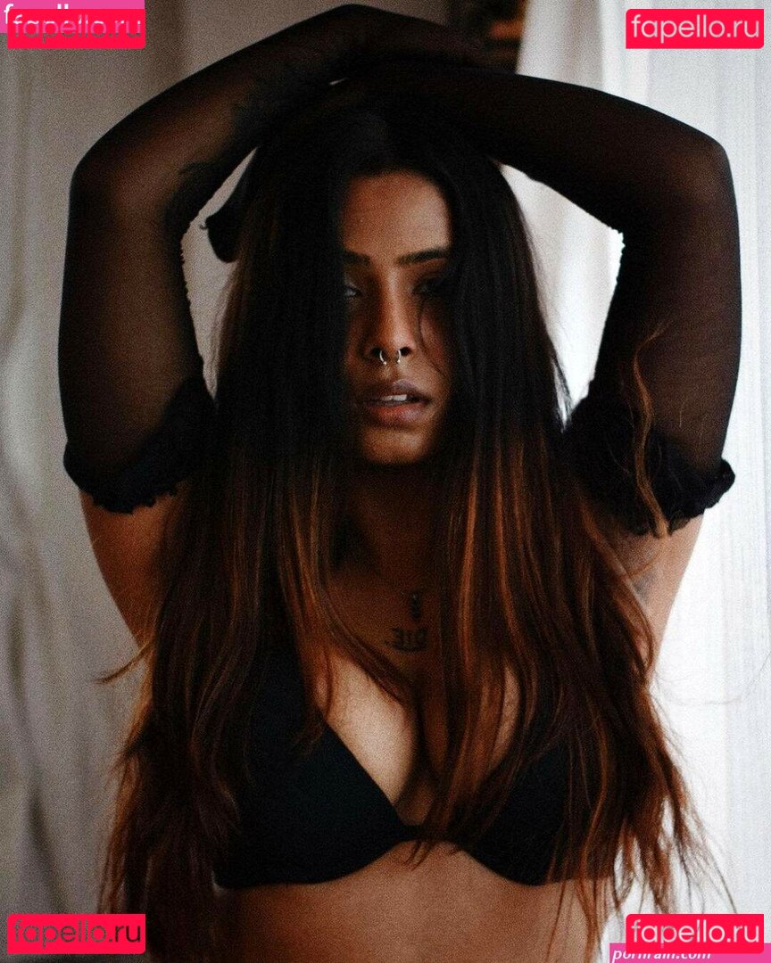 bhindeshi Nude Onlyfans Photo 5
