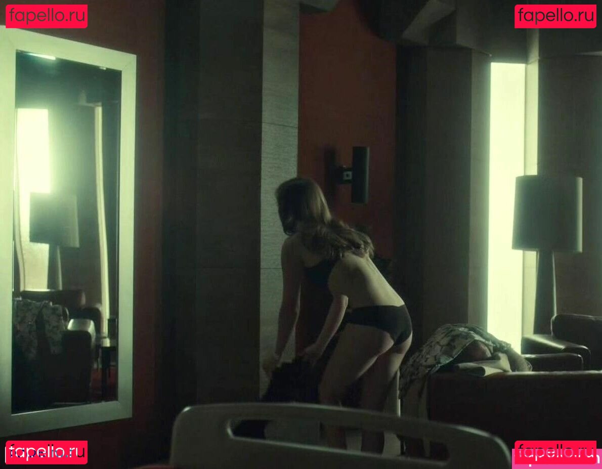 Katharine Isabelle Nude Onlyfans Photo 12