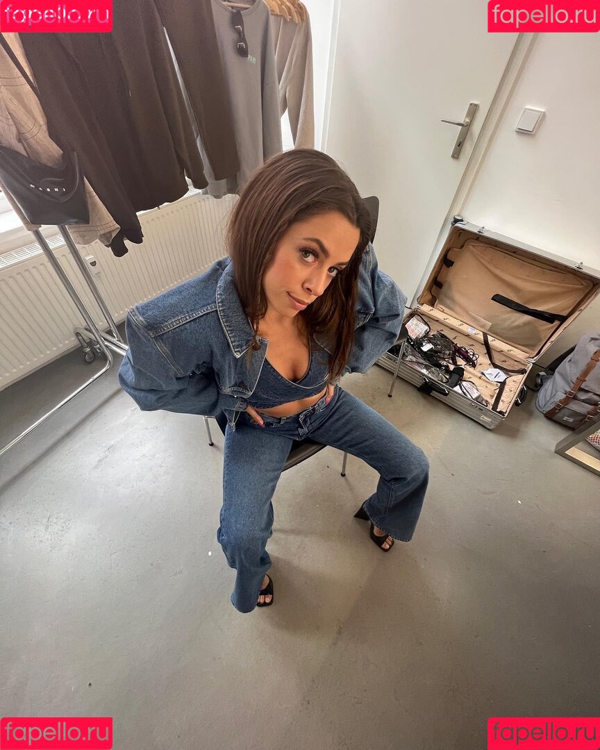 Vanessa Mai Onlyfans Photo Gallery 