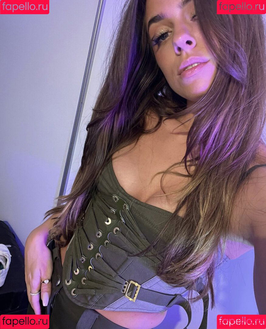 Vanessa Mai Onlyfans Photo Gallery 