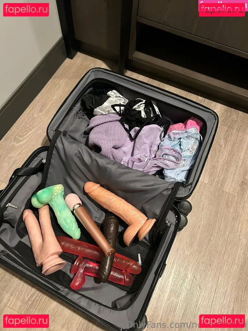 notlexismith Onlyfans Photo Gallery 