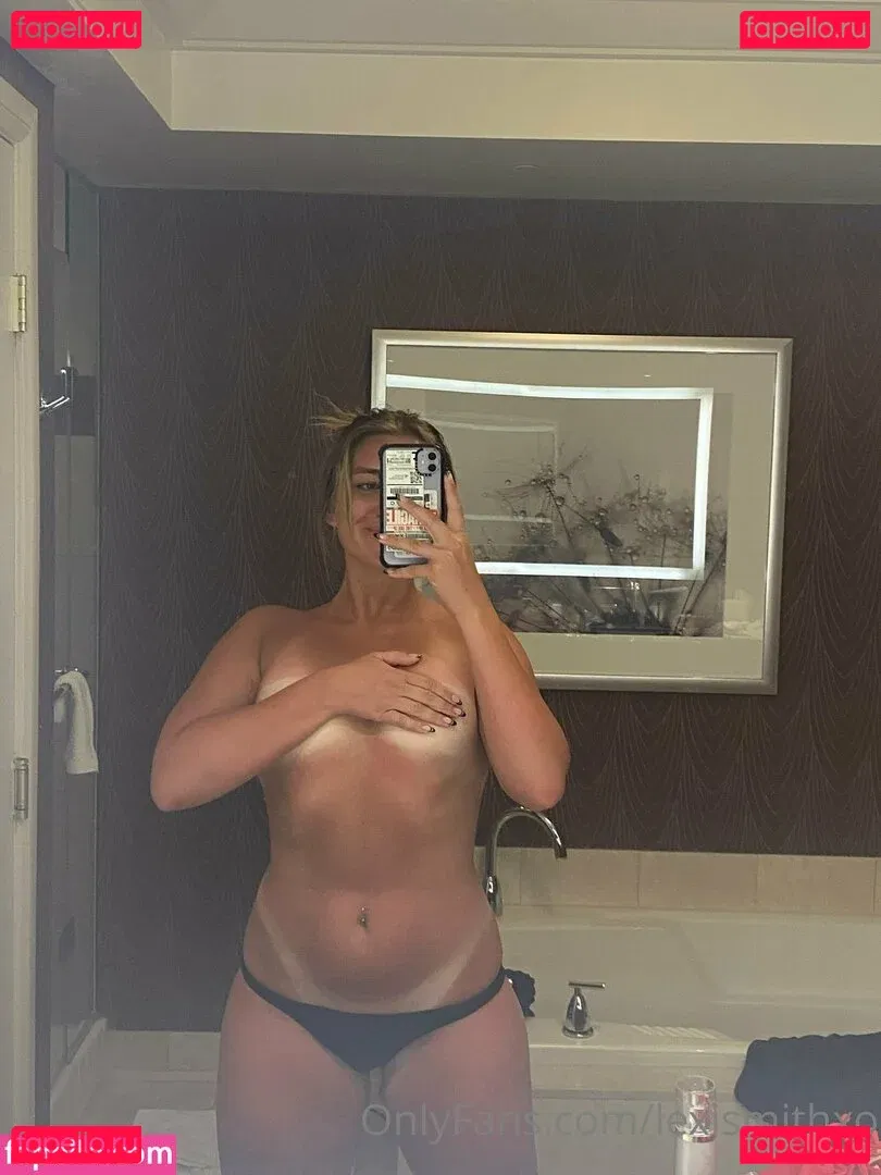 notlexismith Onlyfans Photo Gallery 