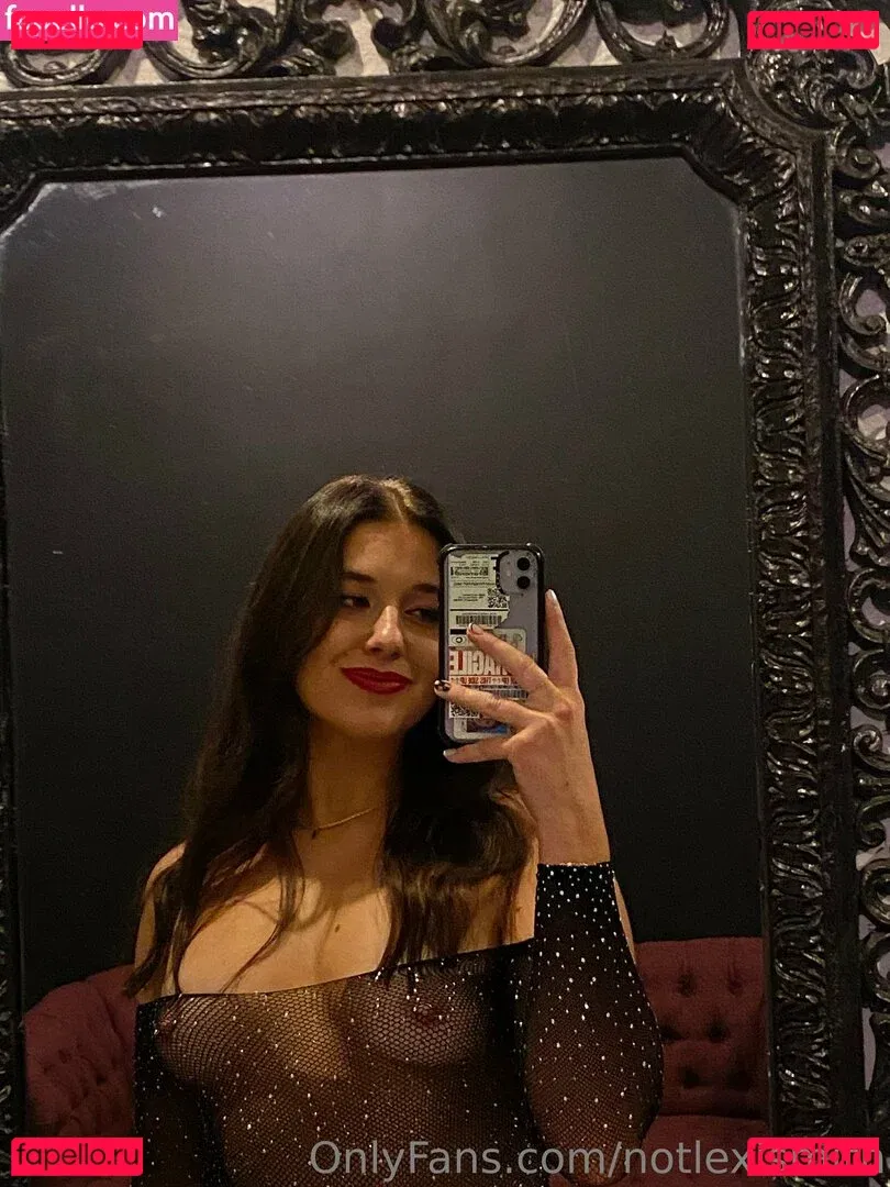 notlexismith Onlyfans Photo Gallery 