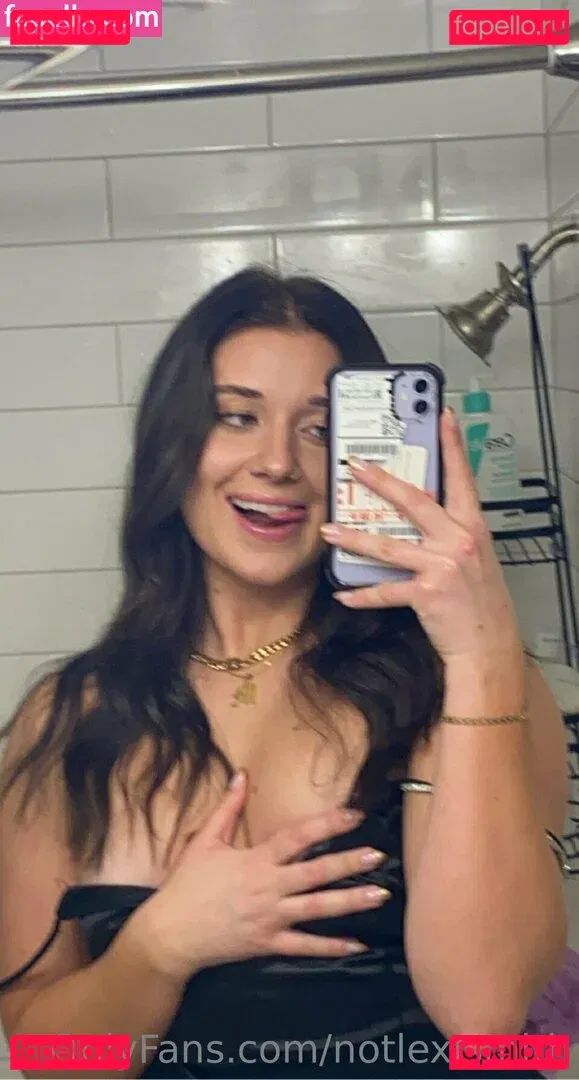 notlexismith Onlyfans Photo Gallery 