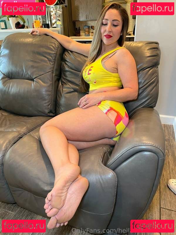 Hellathiccgoddess Nude Onlyfans Photo 27