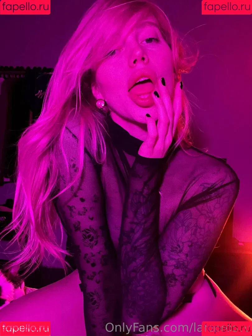 larafrosty Onlyfans Photo Gallery 