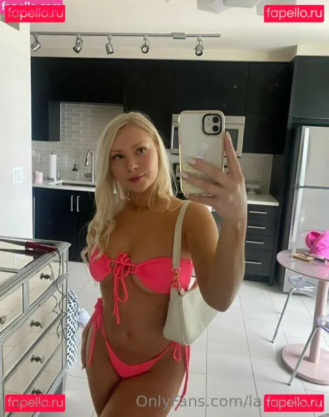 larafrosty Onlyfans Photo Gallery 