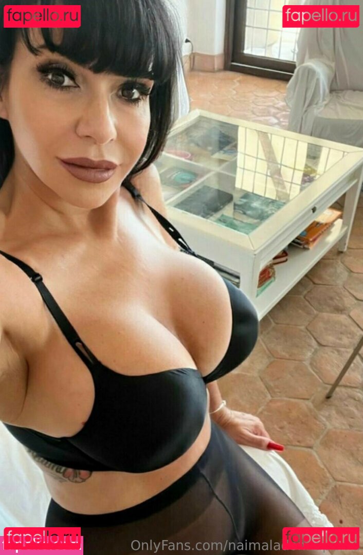 Naima Guidi Onlyfans Photo Gallery 