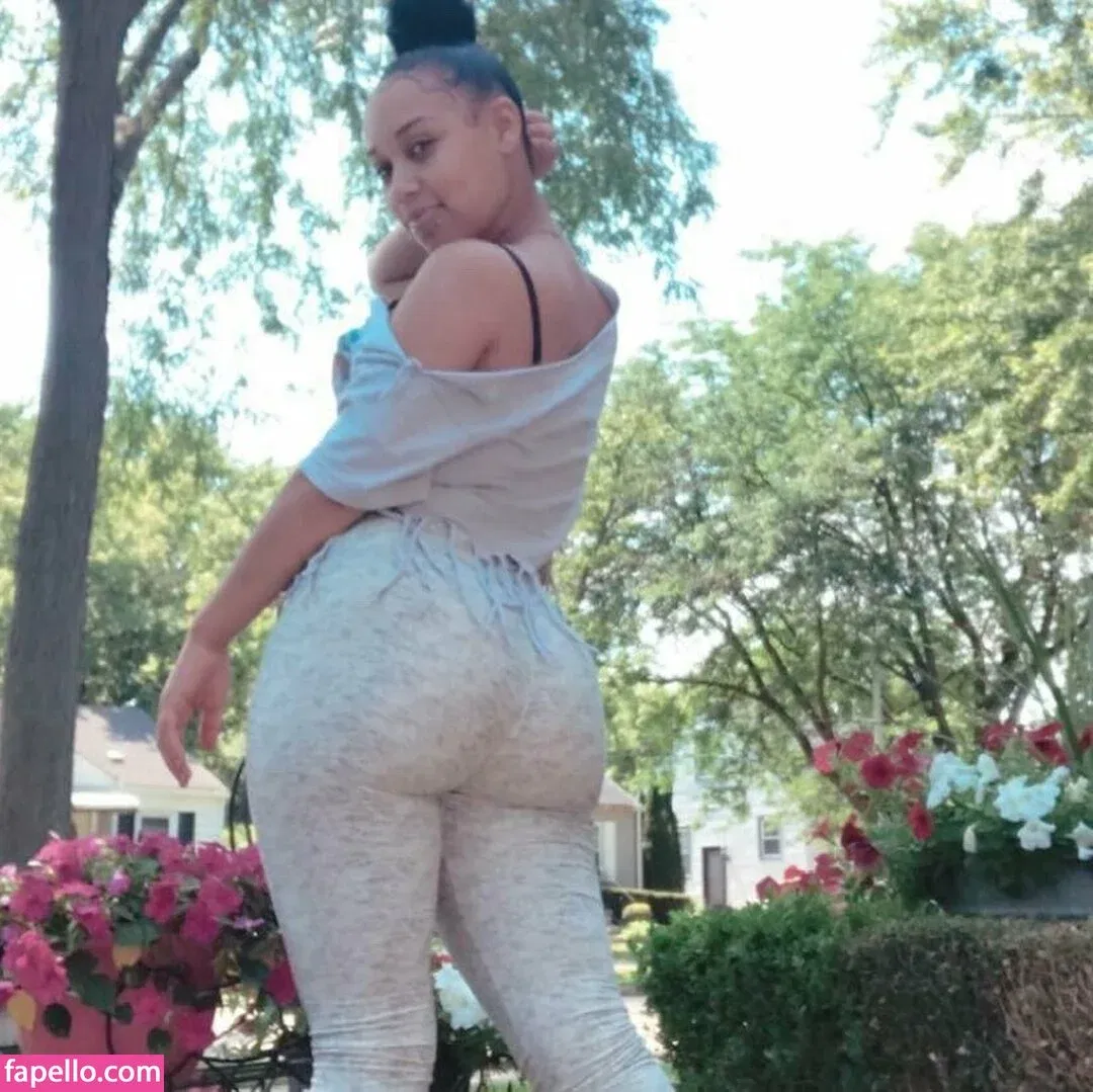 Lexus Monet Onlyfans Photo Gallery 