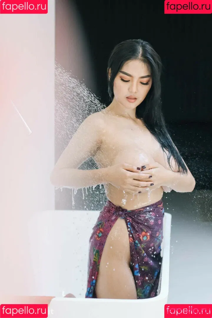 Faii Orapun Onlyfans Photo Gallery 