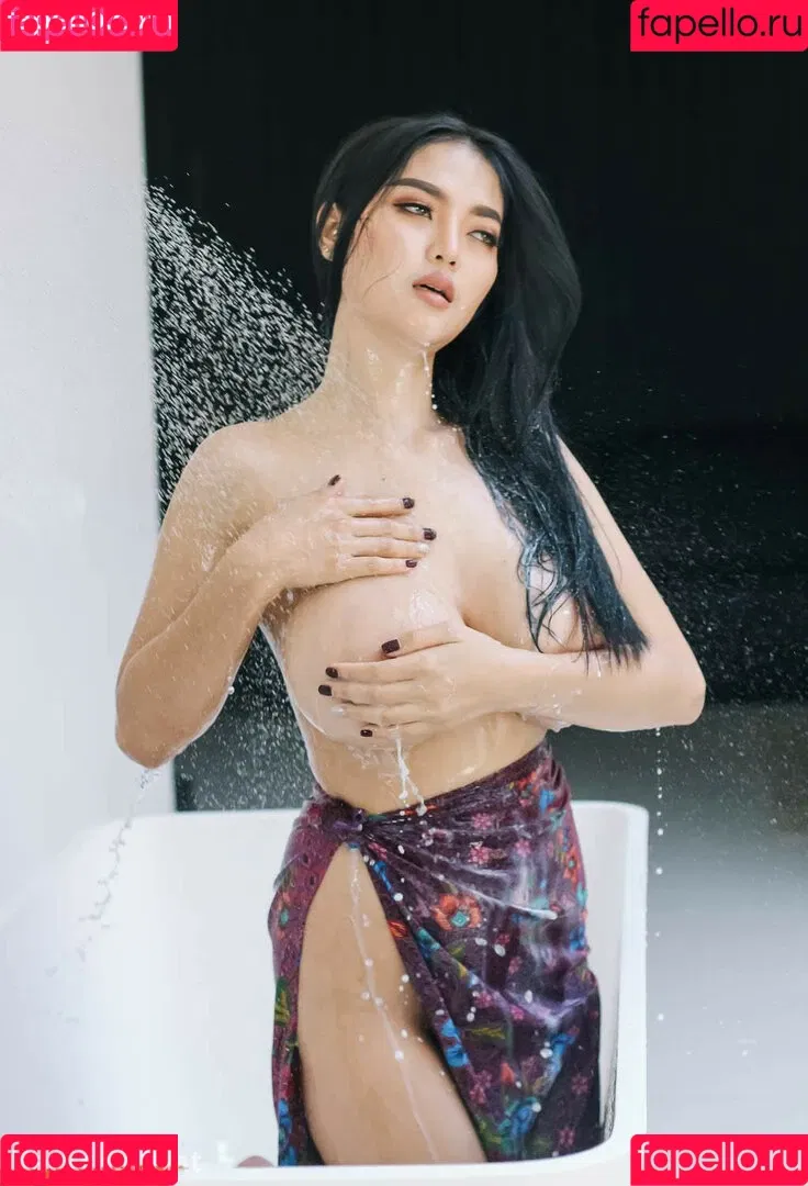 Faii Orapun Onlyfans Photo Gallery 