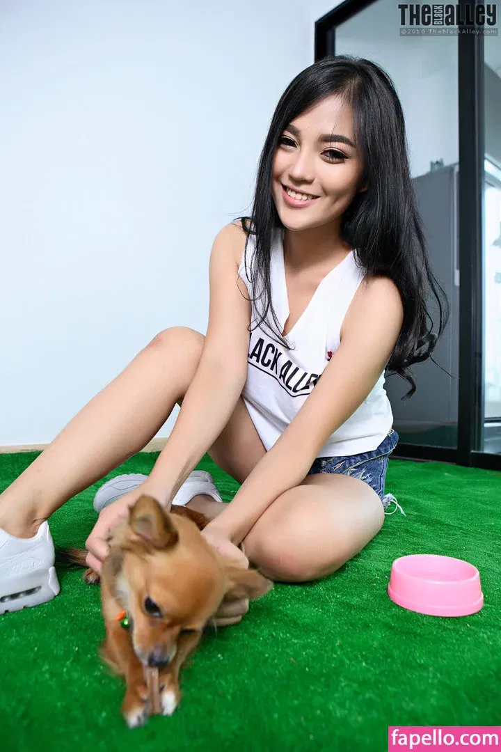 Faii Orapun Onlyfans Photo Gallery 