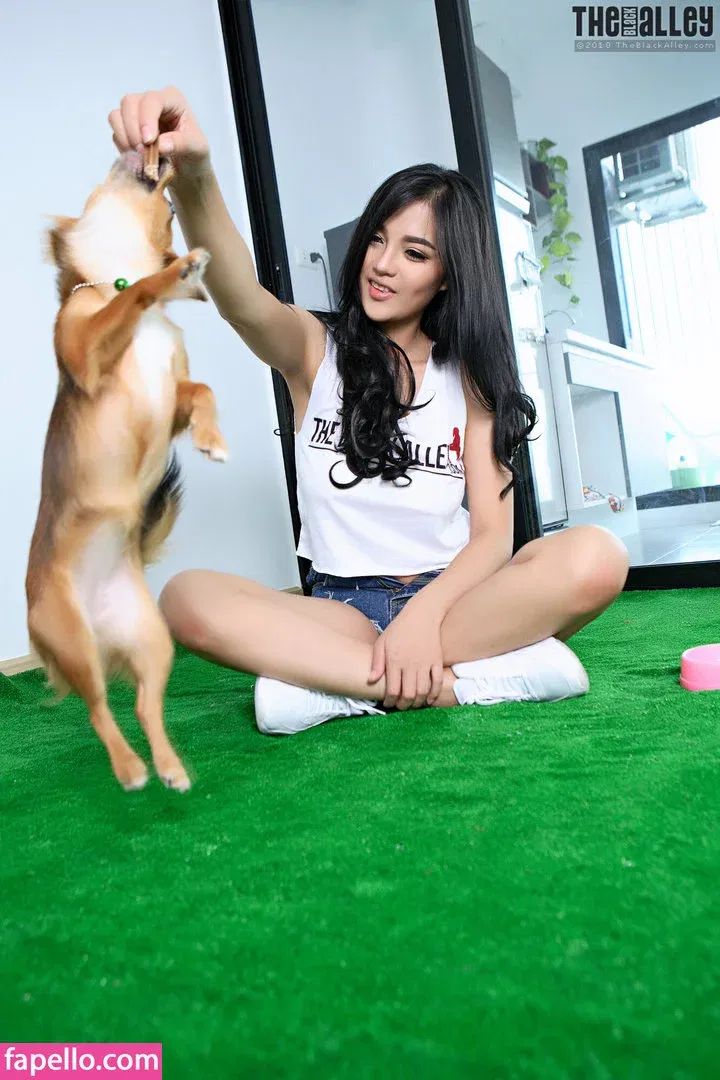 Faii Orapun Onlyfans Photo Gallery 