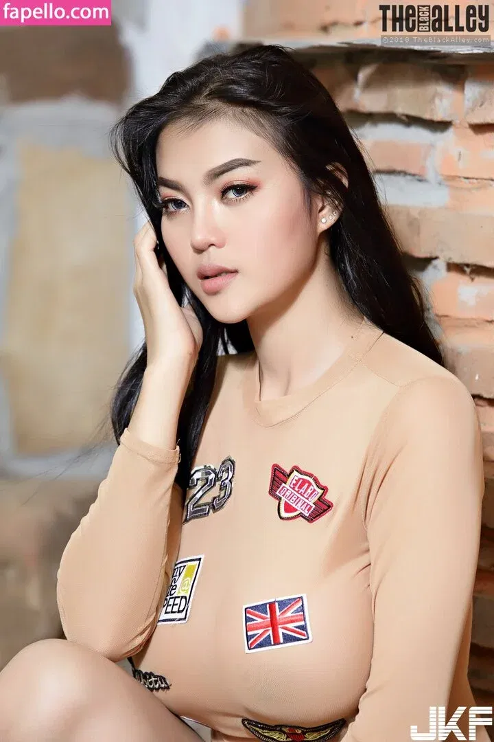 Faii Orapun Onlyfans Photo Gallery 