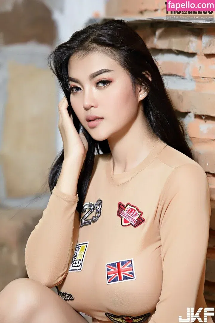 Faii Orapun Onlyfans Photo Gallery 