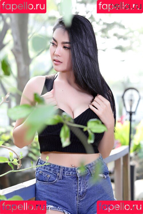 Faii Orapun Onlyfans Photo Gallery 