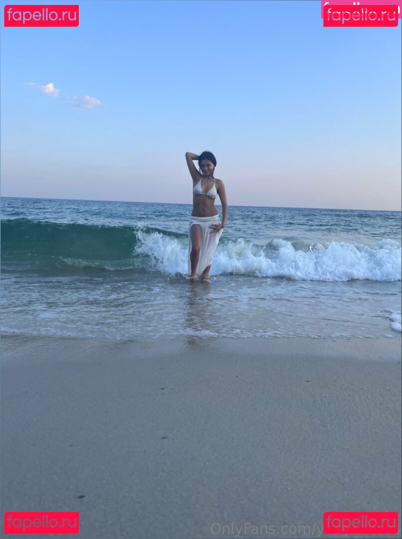 yorgoddess Nude Onlyfans Photo 18
