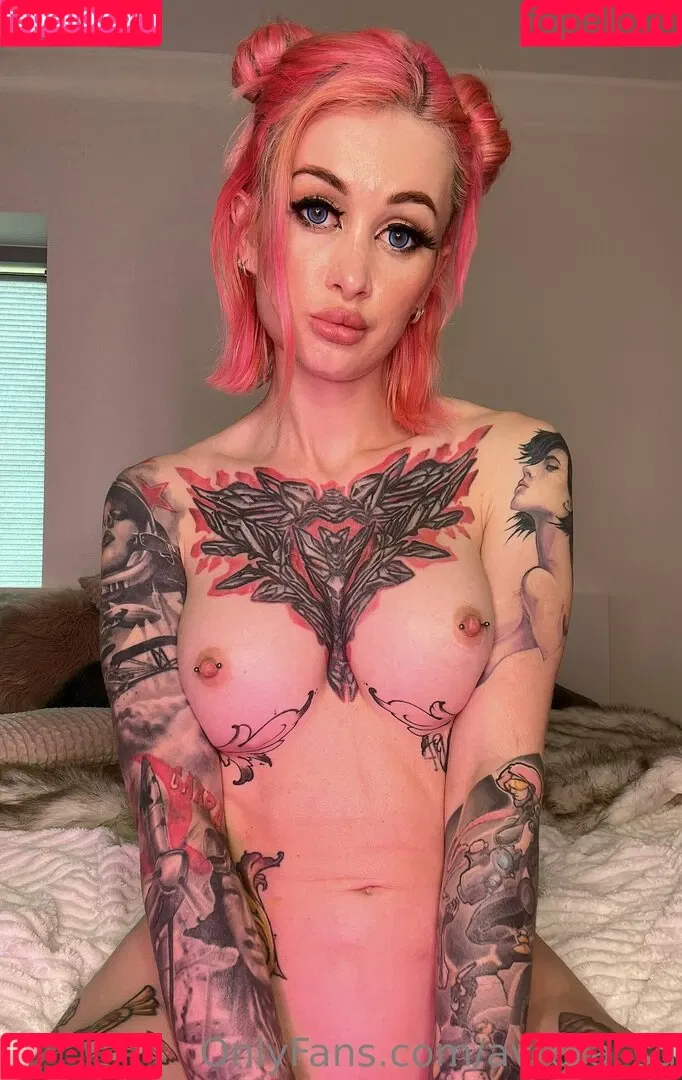Avrora_sg Onlyfans Photo Gallery 