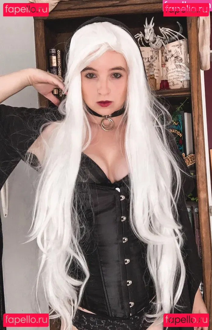 Avrora_sg Onlyfans Photo Gallery 