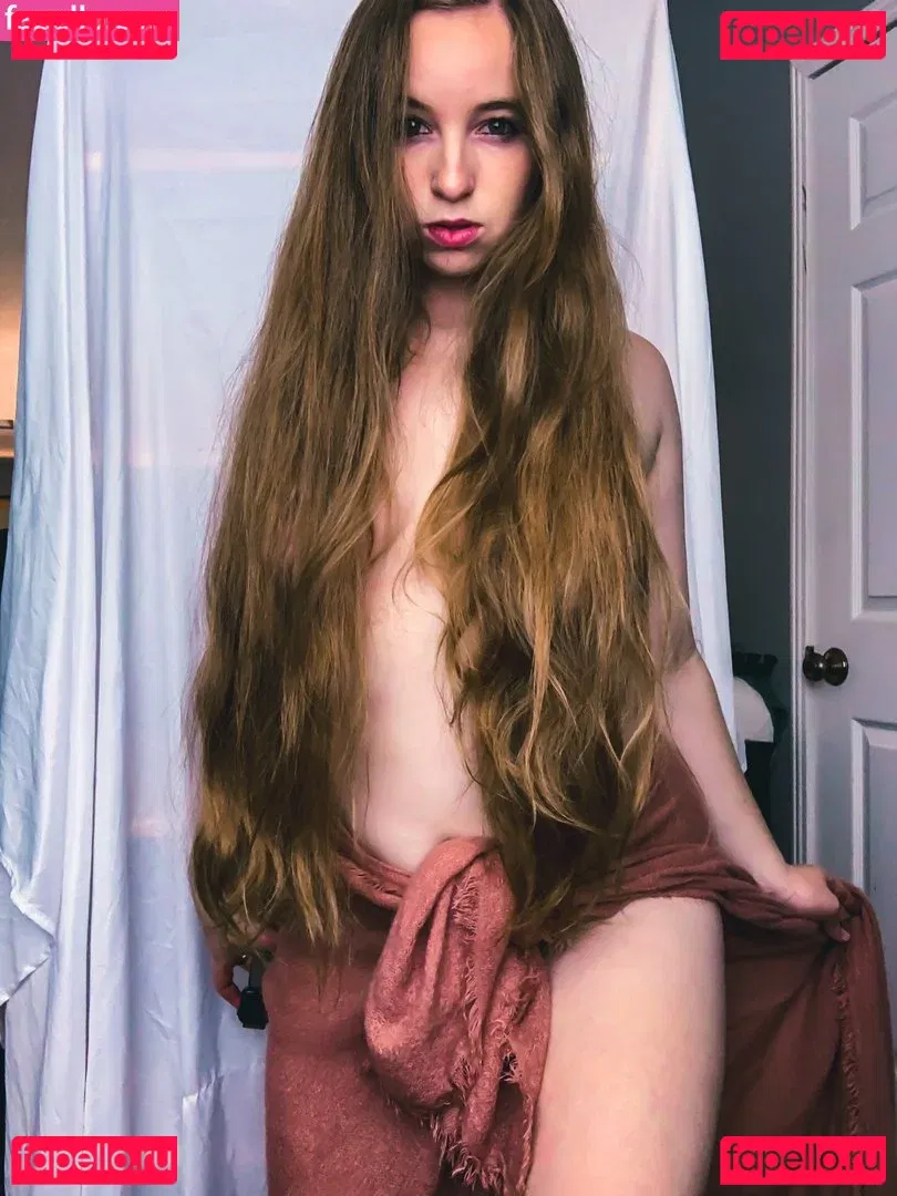 Avrora_sg Onlyfans Photo Gallery 