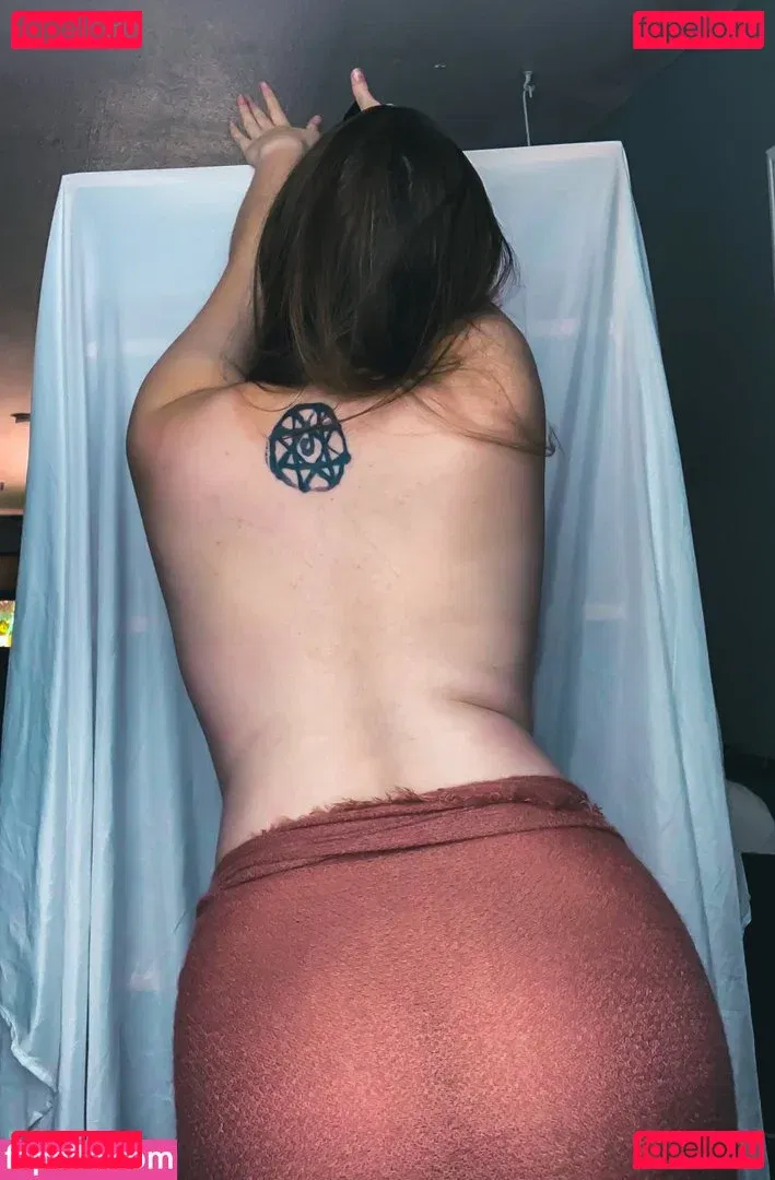 Avrora_sg Onlyfans Photo Gallery 