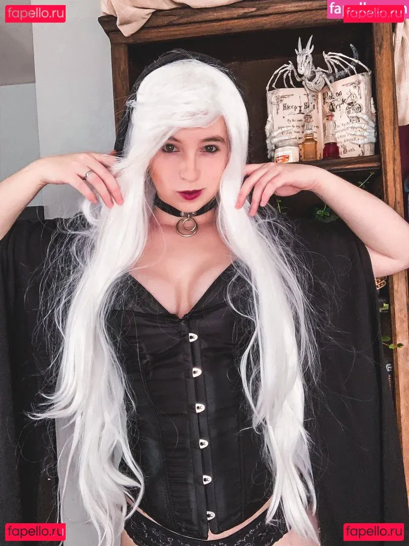 Avrora_sg Onlyfans Photo Gallery 