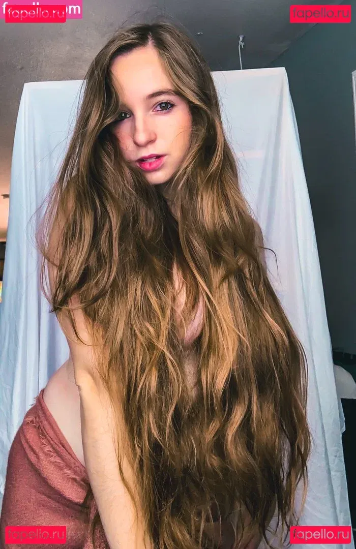 Avrora_sg Onlyfans Photo Gallery 