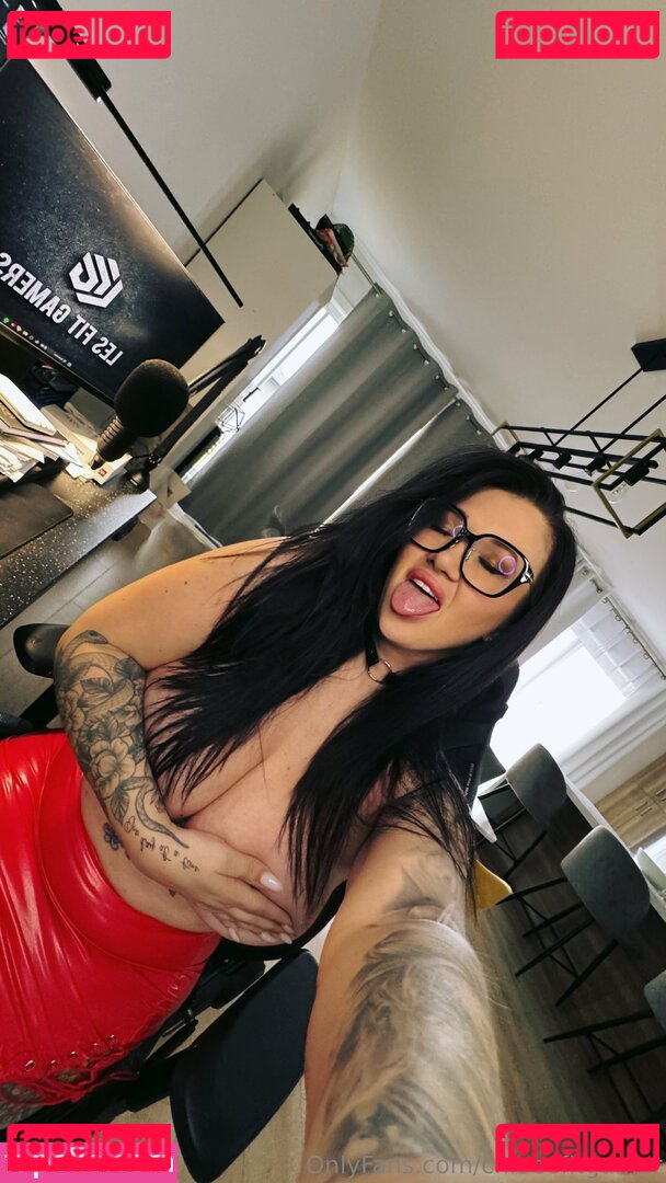 chloeefitgamer Nude Onlyfans Photo 5