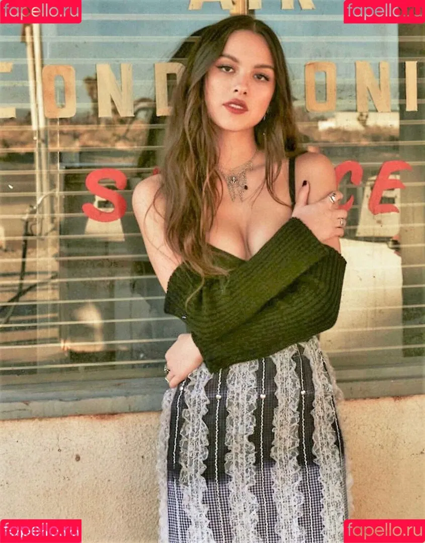 Olivia Rodrigo Onlyfans Photo Gallery 