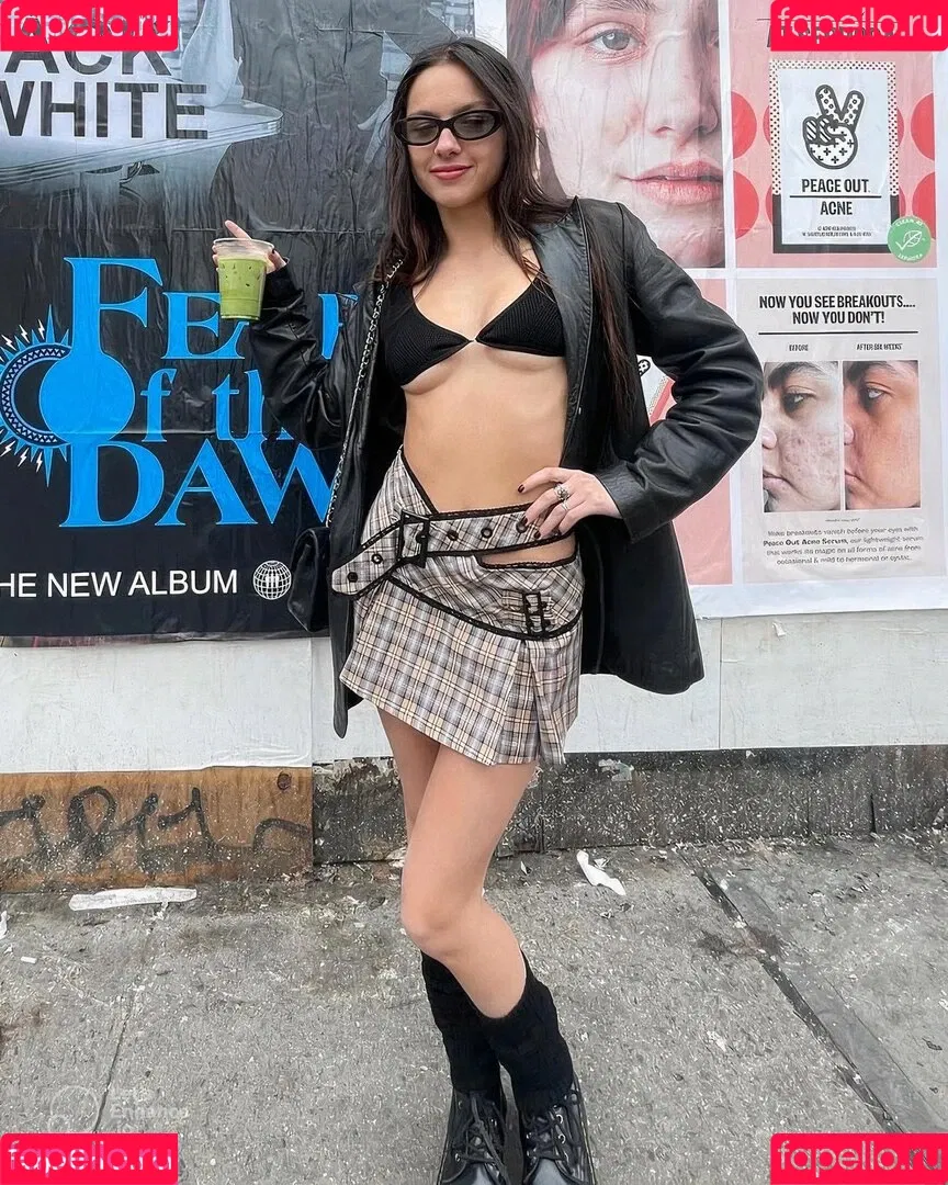 Olivia Rodrigo Onlyfans Photo Gallery 