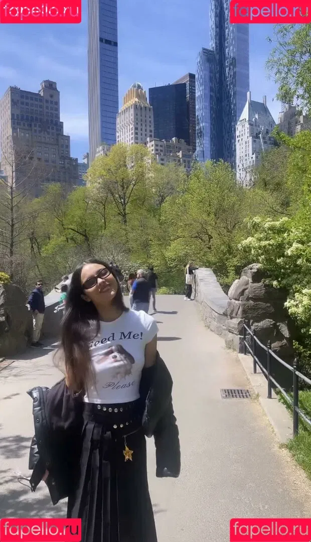 Olivia Rodrigo Onlyfans Photo Gallery 