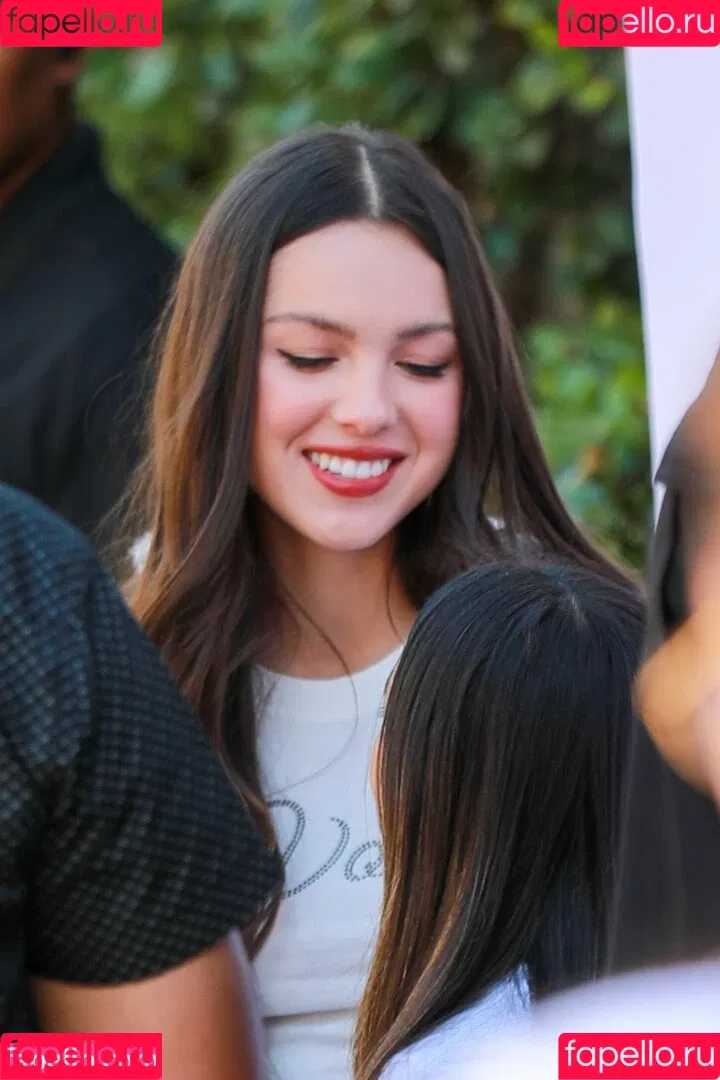 Olivia Rodrigo Onlyfans Photo Gallery 