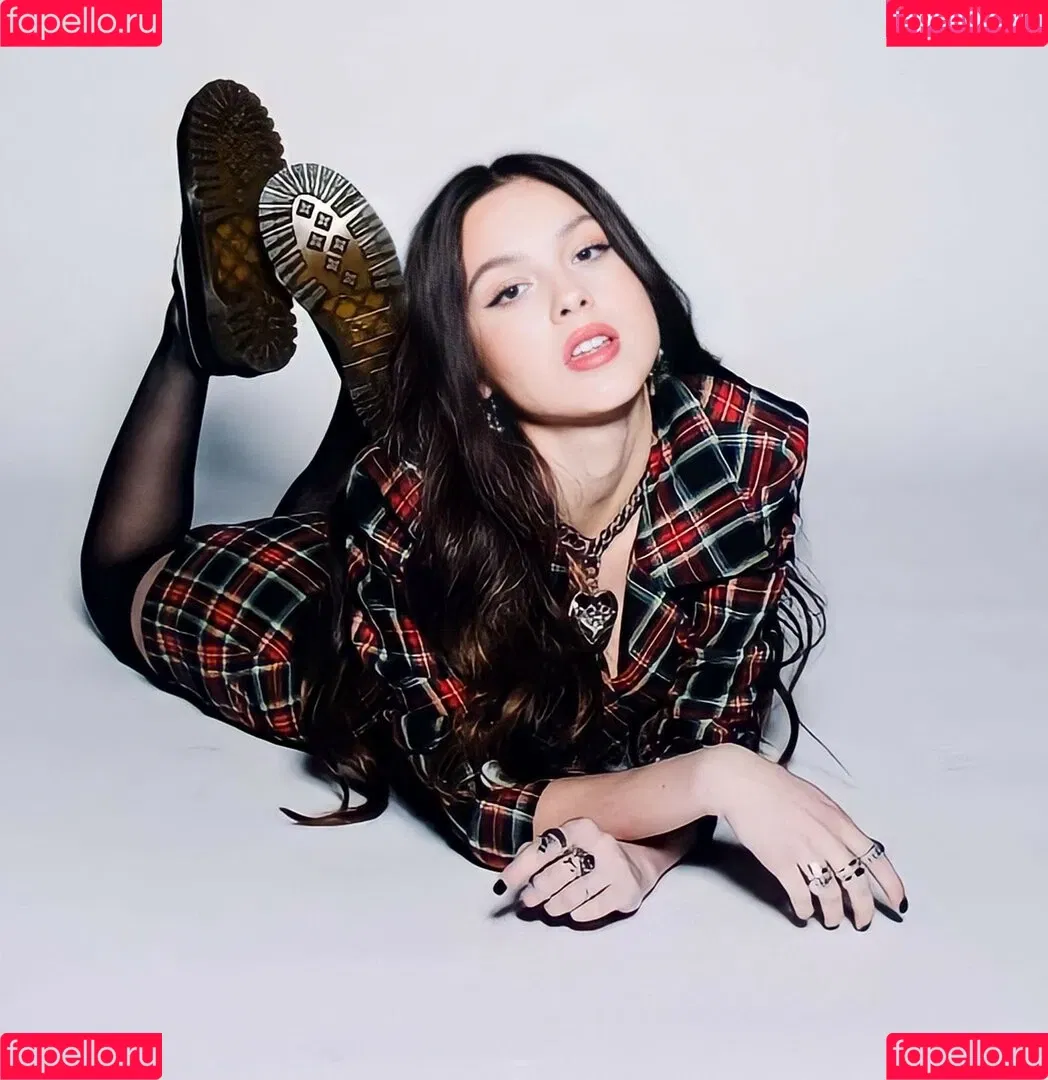 Olivia Rodrigo Onlyfans Photo Gallery 