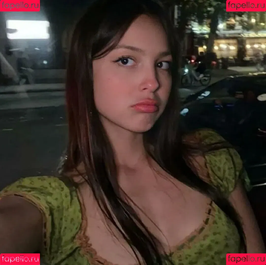 Olivia Rodrigo Onlyfans Photo Gallery 