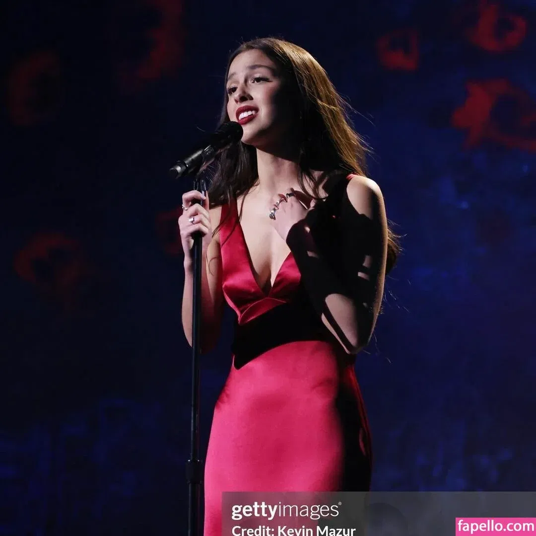 Olivia Rodrigo Onlyfans Photo Gallery 