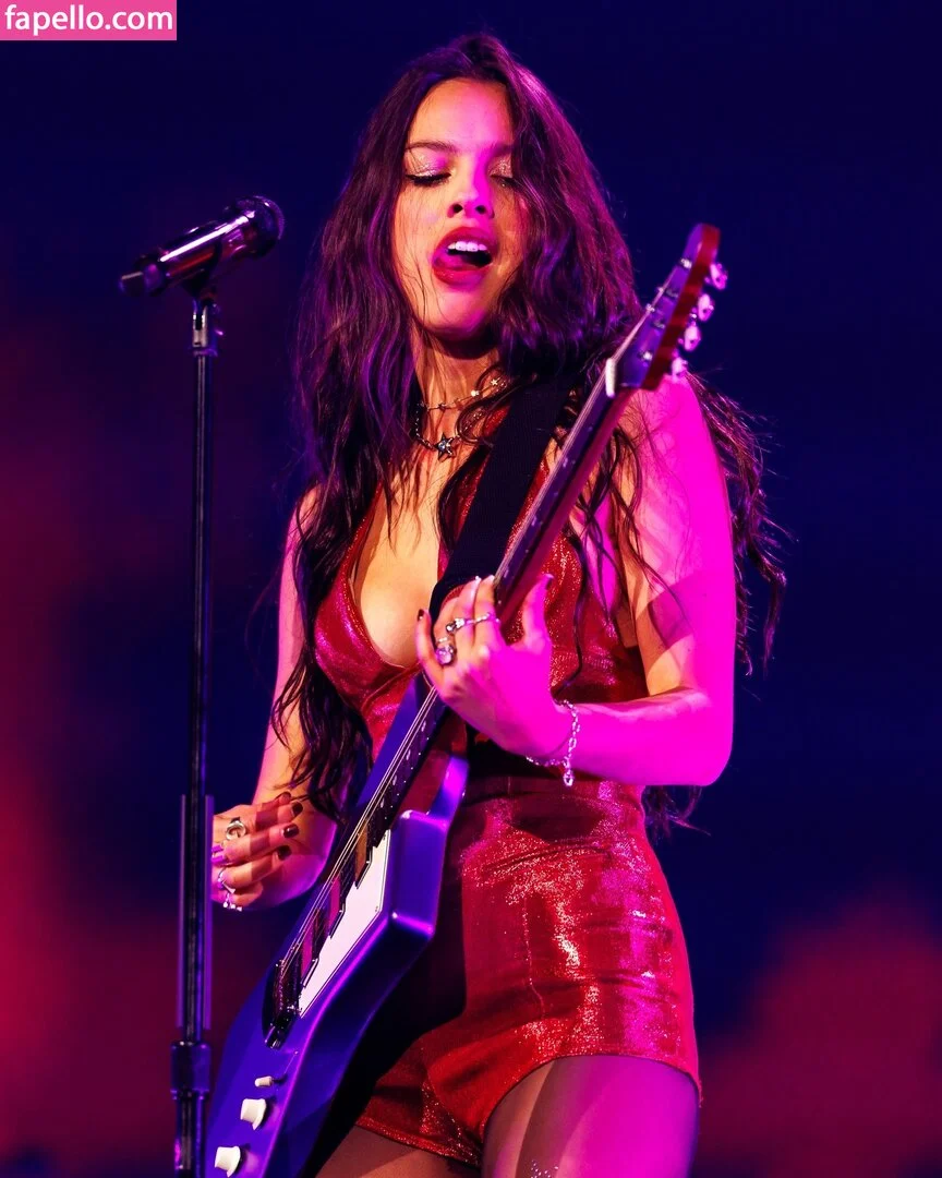 Olivia Rodrigo Onlyfans Photo Gallery 