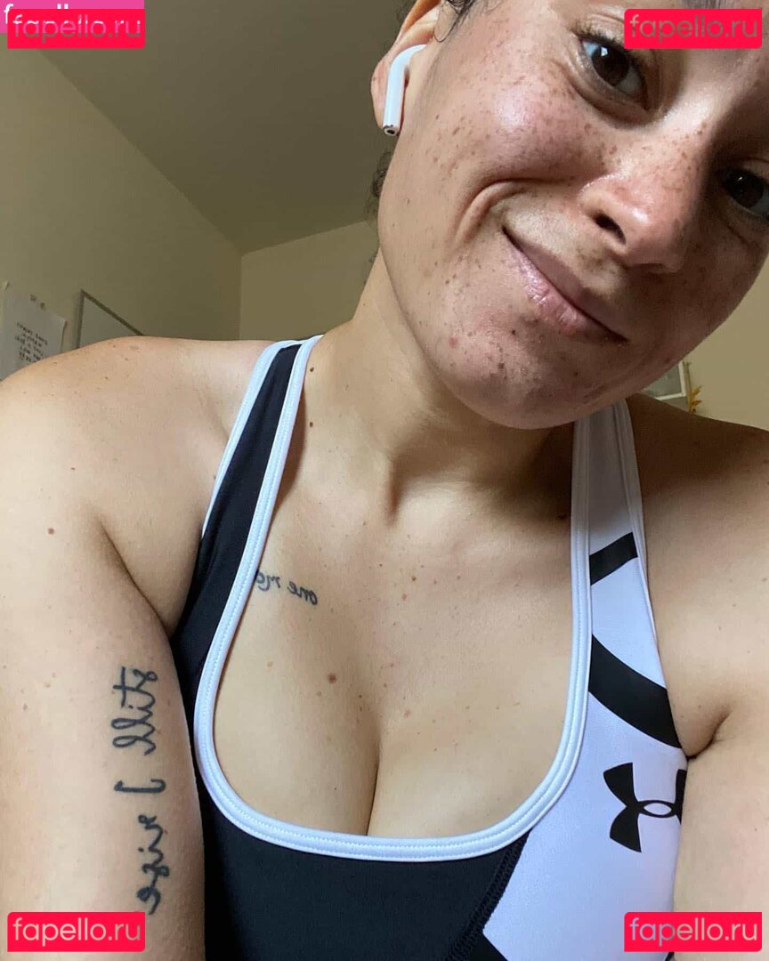 b_inwonderland Onlyfans Photo Gallery 