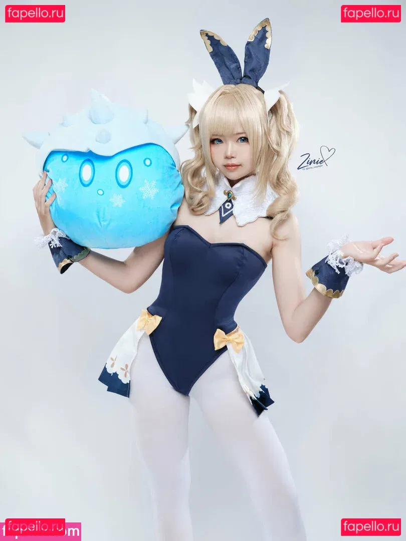 ZinieQ Onlyfans Photo Gallery 