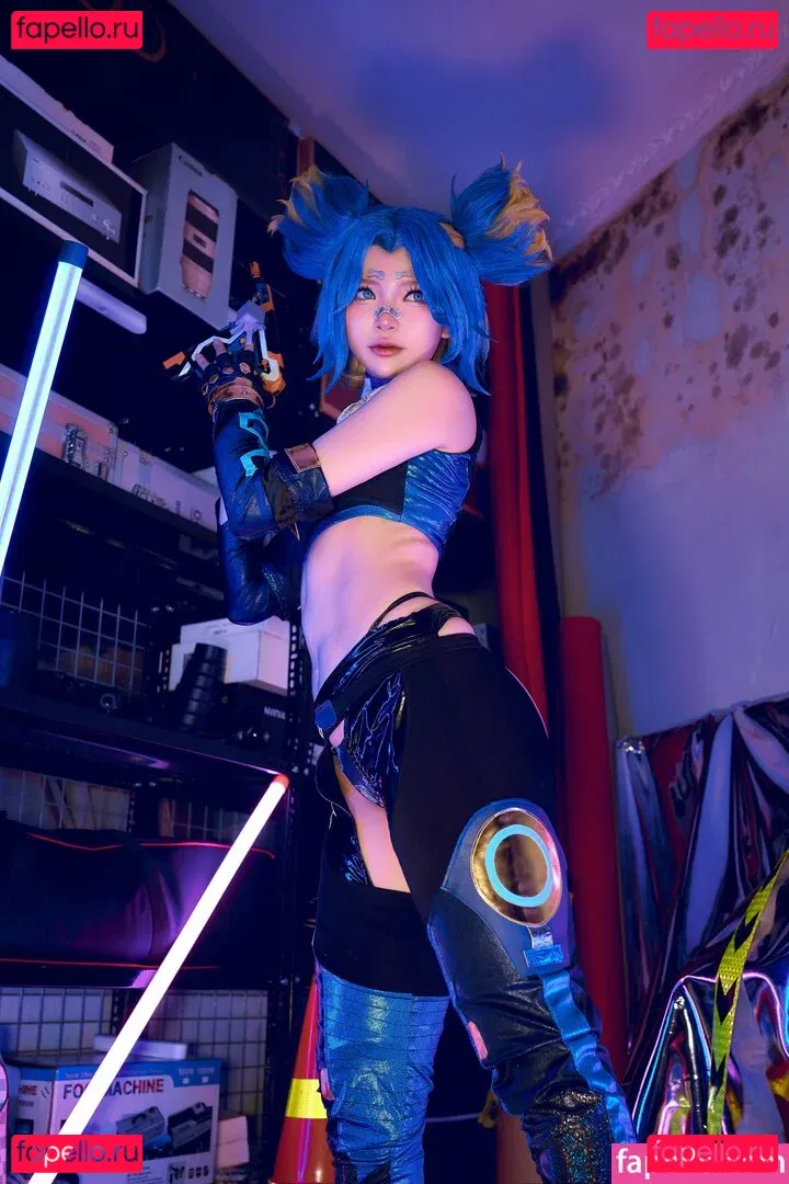 ZinieQ Onlyfans Photo Gallery 