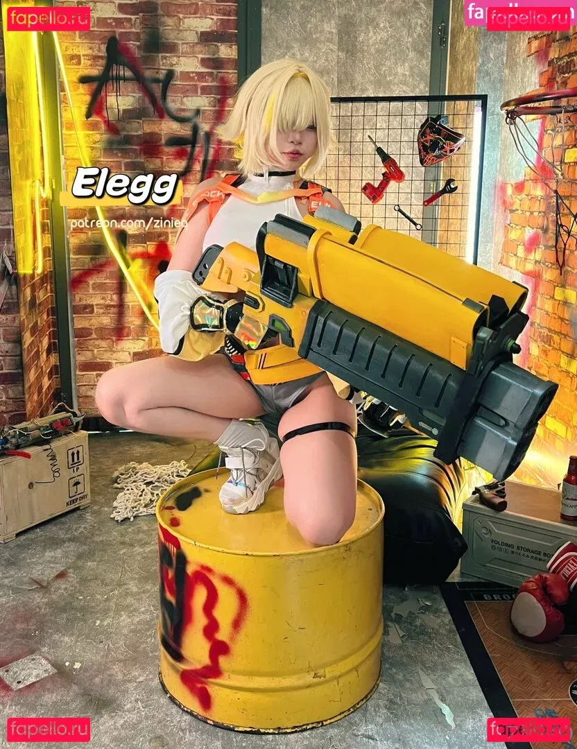 ZinieQ Onlyfans Photo Gallery 