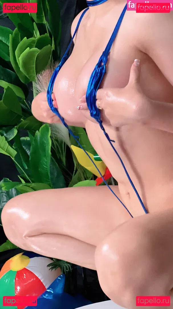 ZinieQ Onlyfans Photo Gallery 