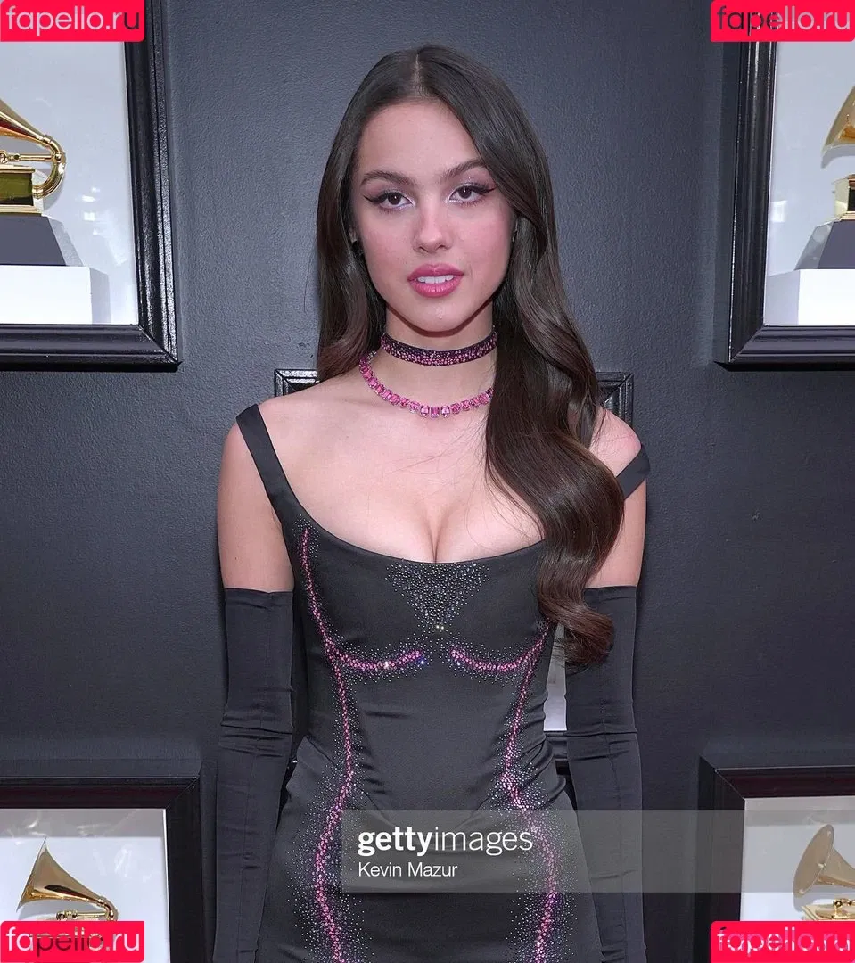 Olivia Rodrigo Onlyfans Photo Gallery 