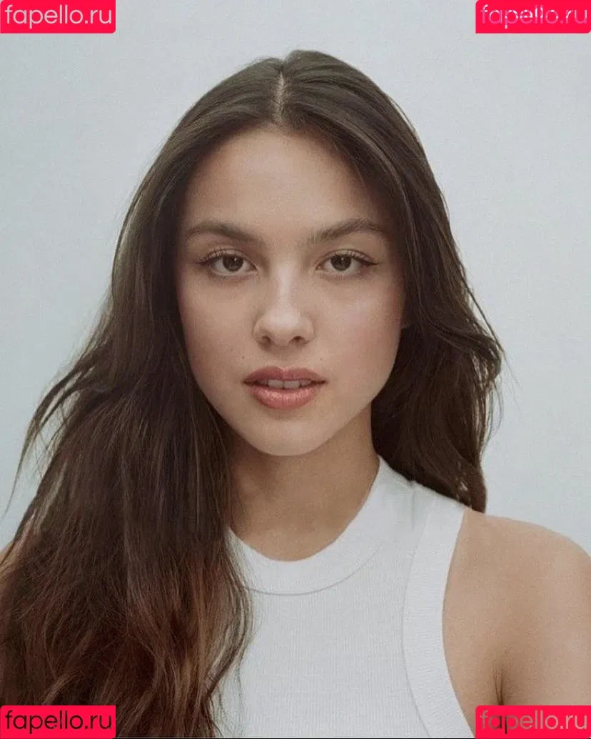 Olivia Rodrigo Onlyfans Photo Gallery 
