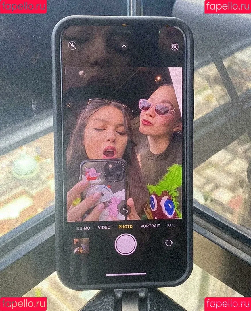 Olivia Rodrigo Onlyfans Photo Gallery 