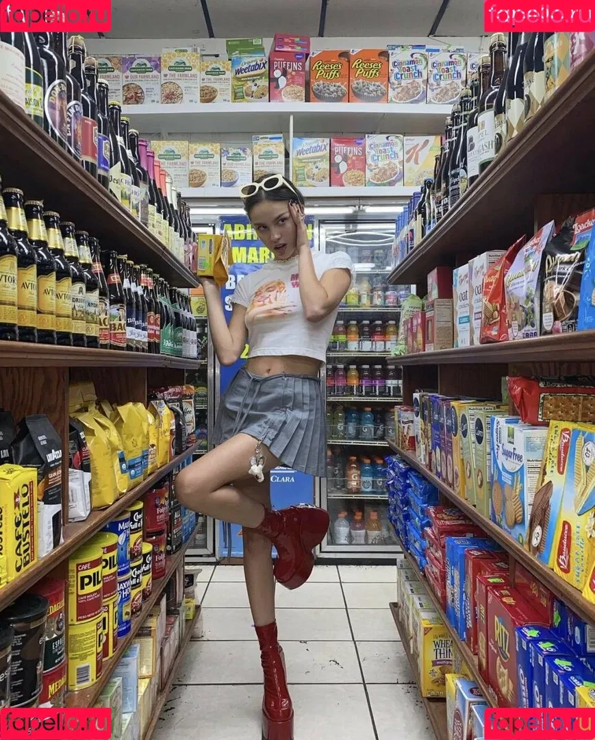 Olivia Rodrigo Onlyfans Photo Gallery 