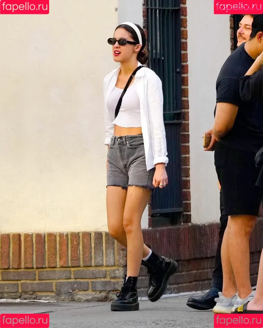 Olivia Rodrigo Onlyfans Photo Gallery 
