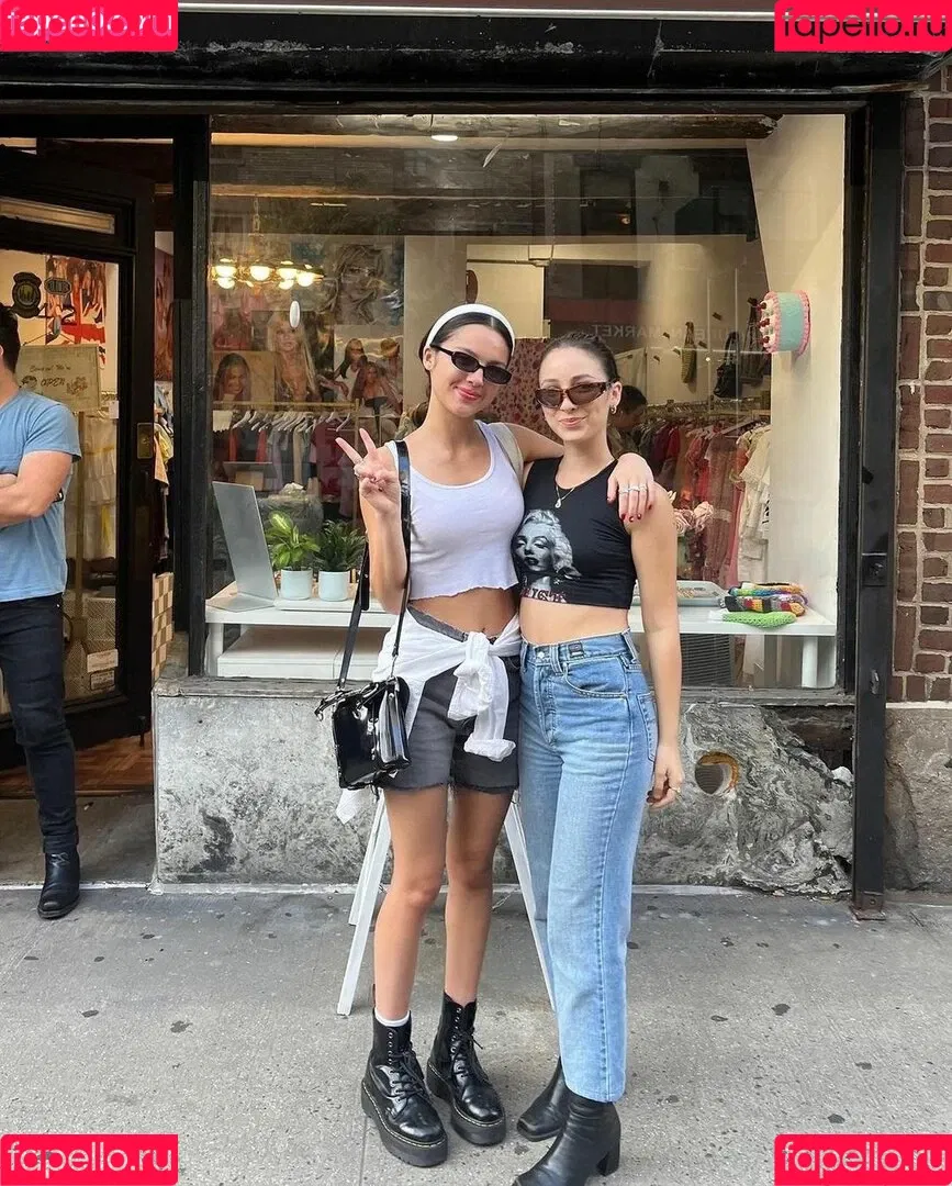 Olivia Rodrigo Onlyfans Photo Gallery 