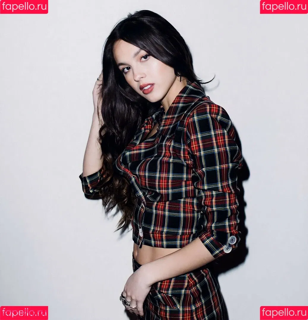 Olivia Rodrigo Onlyfans Photo Gallery 