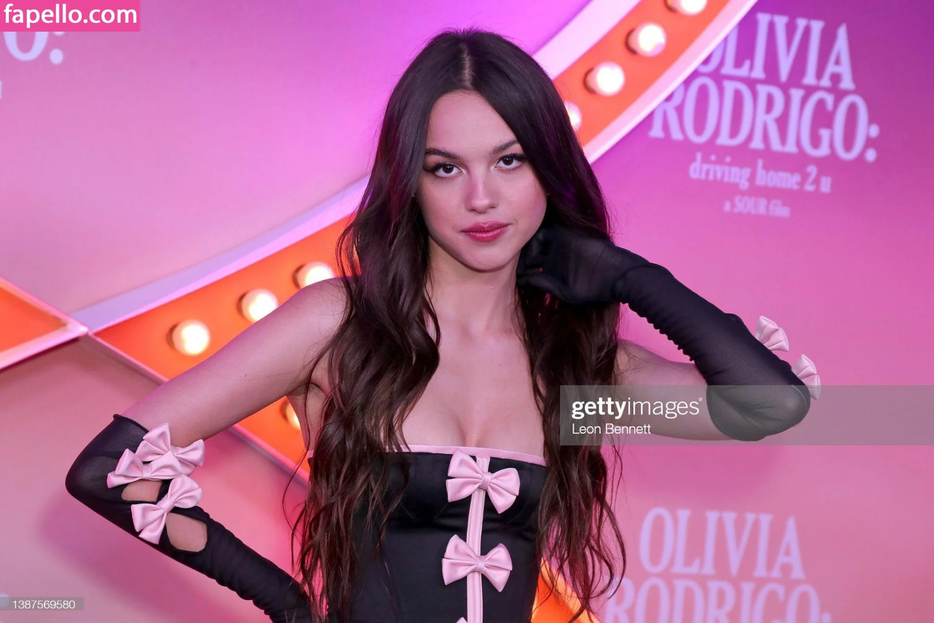 Olivia Rodrigo Onlyfans Photo Gallery 