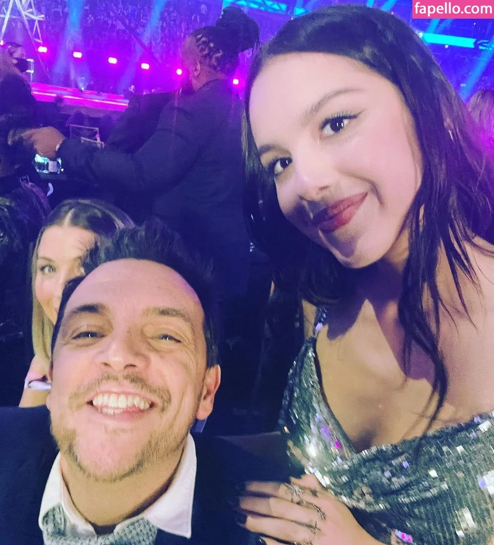 Olivia Rodrigo Onlyfans Photo Gallery 